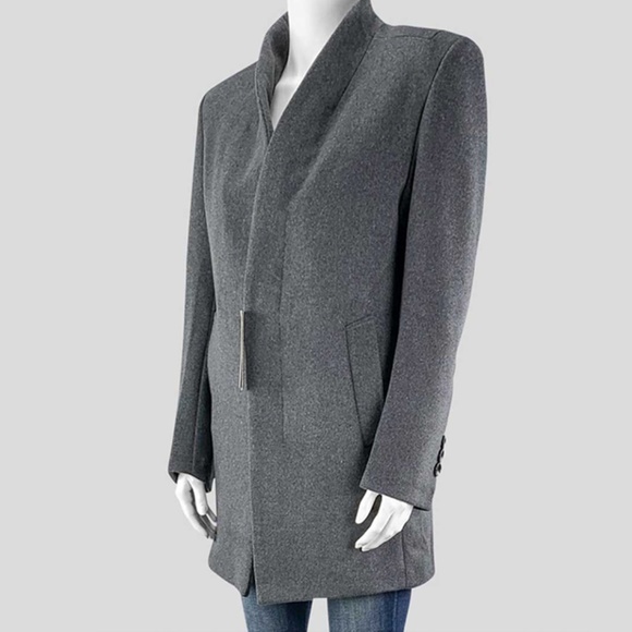 Jianyi Wool Grey Coat – Medium - Picture 2 of 3